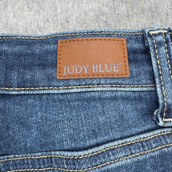 Judy Blue Jeans Womens 7/28 Boyfriend Fit Distressed Medium Wash Comfort Stretch - Picture 9 of 15